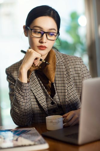 女士商务形象